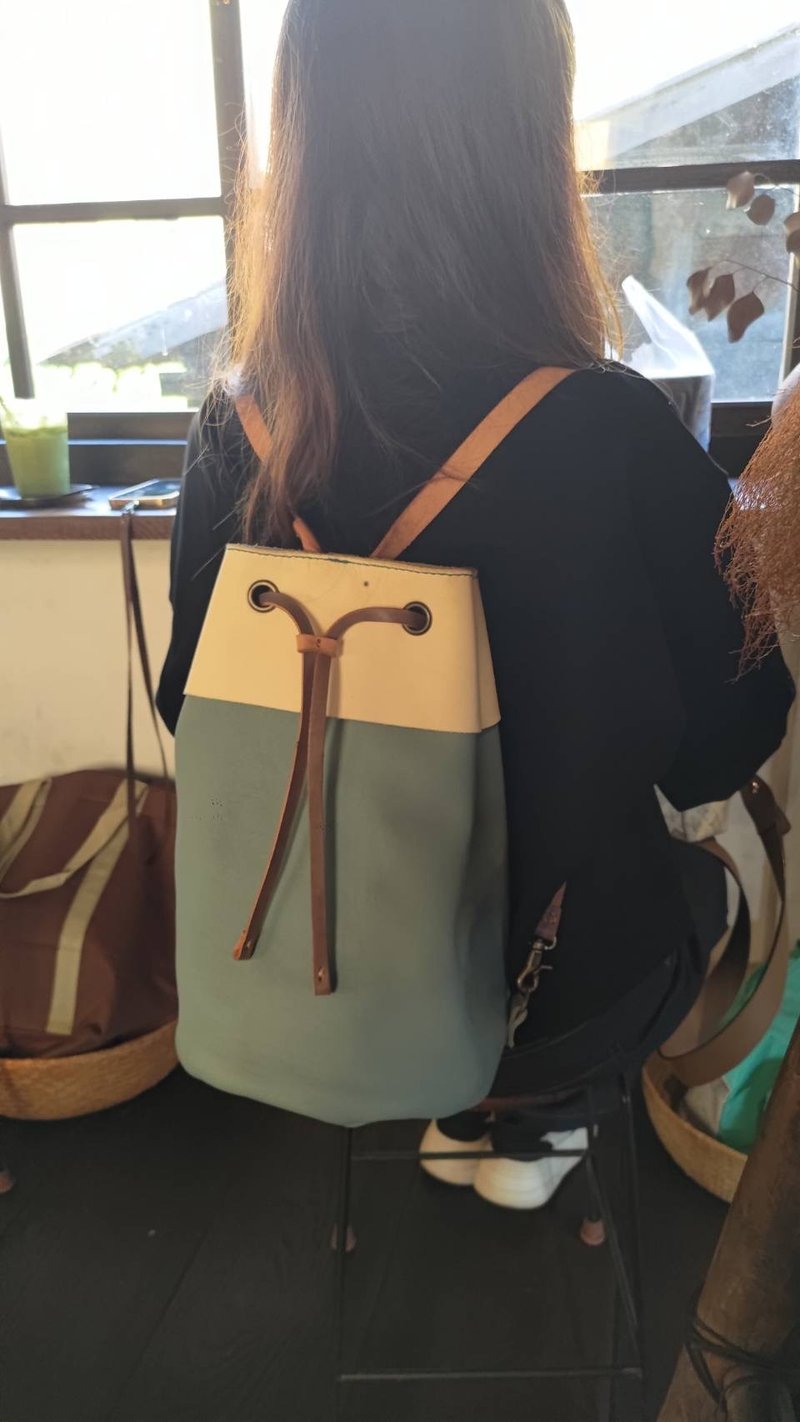 獨特風格 灰藍色 純牛皮後背包/水桶包 - 束口袋/束口背包/水桶包 - 真皮 藍色