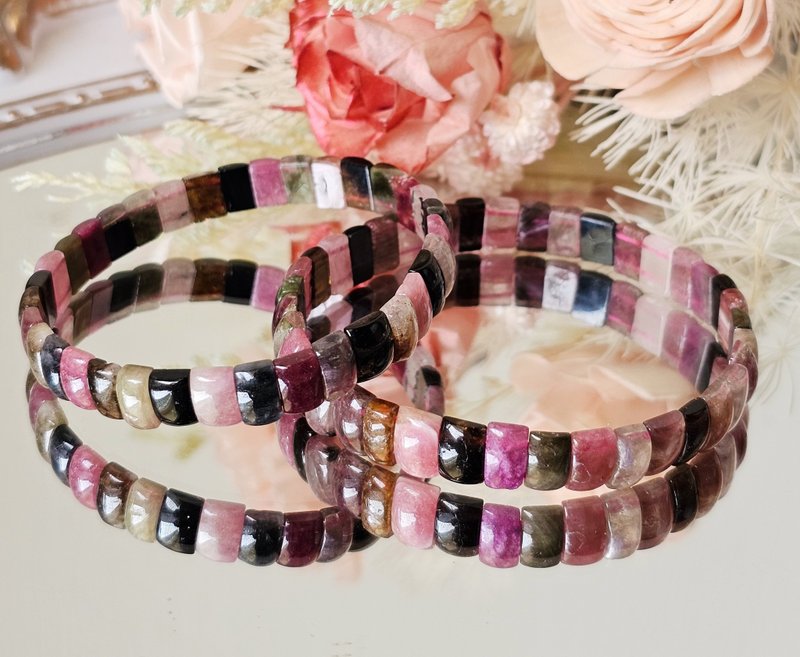 Tourmaline hand row - one of two sizes with high CP value below 1,000 yuan - Bracelets - Crystal Multicolor