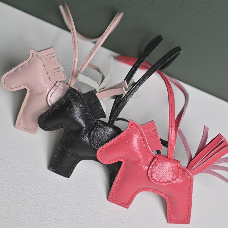 【Lucky Little Horse】Handmade Leather Workshop | Minimum 1 Person to Form a Group | Birthday Gift - เครื่องหนัง - หนังแท้ 