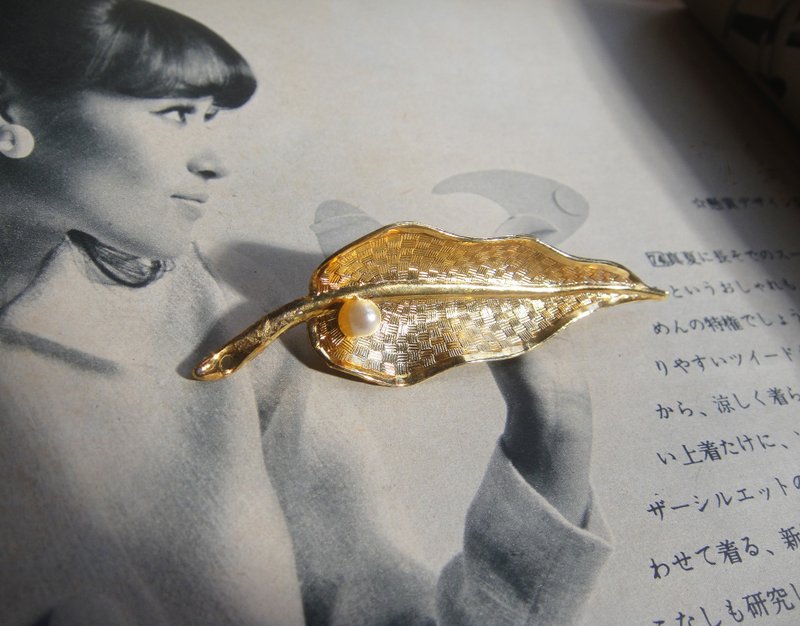 【老時光 OLD-TIME】早期二手精緻別針 - 擺飾/家飾品 - 其他材質 多色