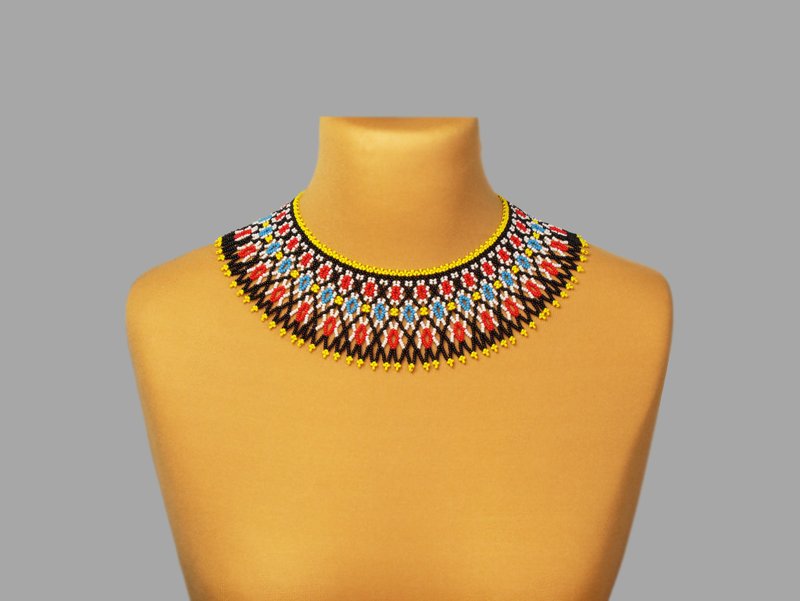 Elegant bead necklace jewelry from ukraine - 項鍊 - 玻璃 多色