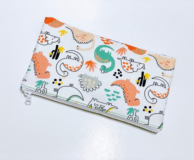 Flat pencil case, storage bag Animals can be embroidered for free - Shop  Starforest Pencil Cases - Pinkoi