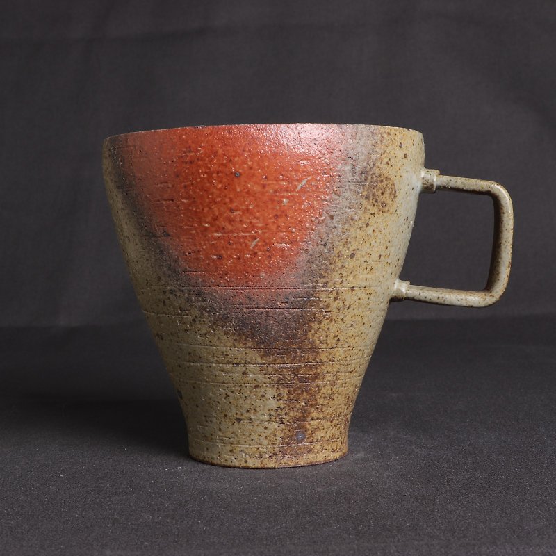 Shige ash glaze double color cup - Teapots & Teacups - Pottery Yellow