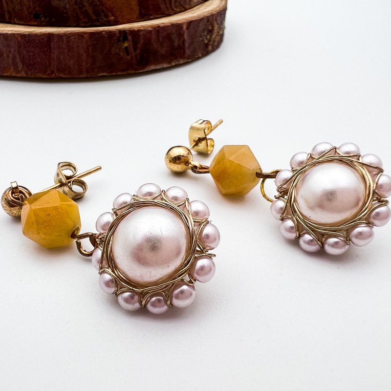 Royal Glory | Old Yellowstone Vintage Earrings Stud Earrings - ต่างหู - หิน สีเหลือง