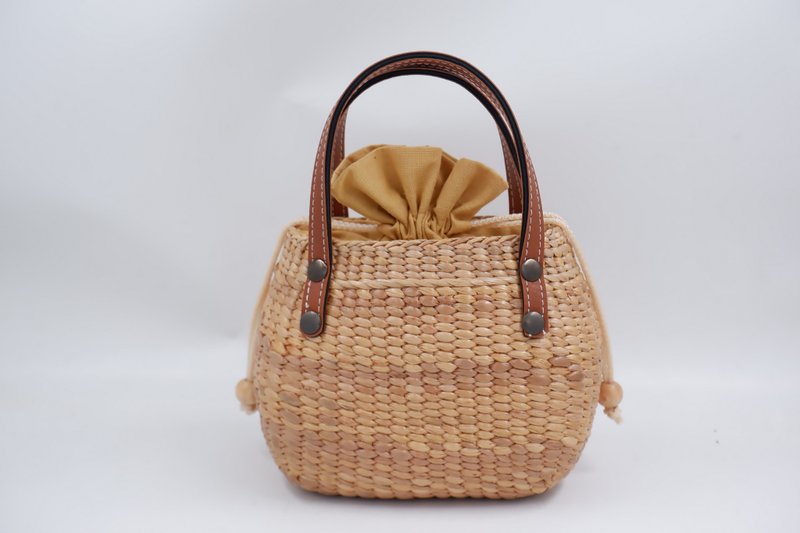HotSummer woven bag, handbag, leather strap bag, straw bag, beach bag - 手提包/手提袋 - 植物．花 