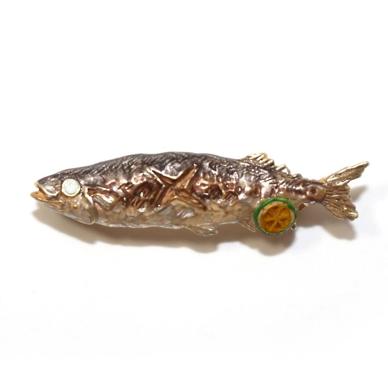 Pacific Saury Pacific Saury / Pin Brooch PB095 - Brooches - Other Metals Brown