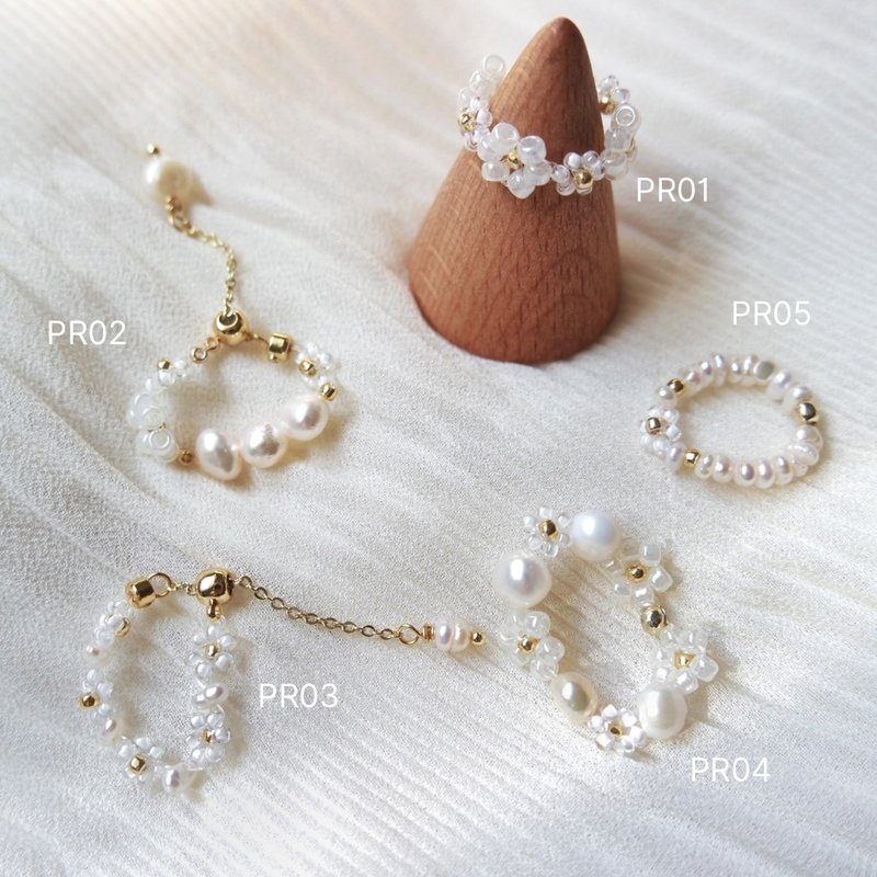 Chamomile Garden . Freshwater Pearls Ring - Bracelets - Pearl White