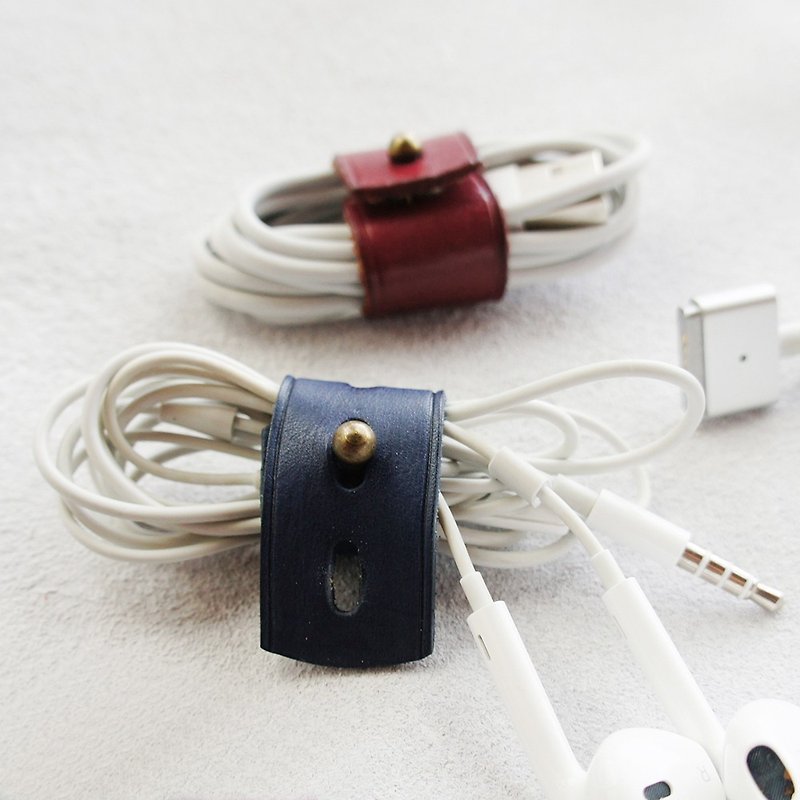 Adjustable Cord Reel/Hub - Total 10 Colors Leather Handmade Custom - ที่เก็บสายไฟ/สายหูฟัง - หนังแท้ หลากหลายสี