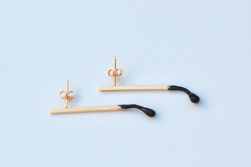 手工金鍍金火柴耳環 樹脂琺瑯 - 耳環/耳夾/耳骨夾 - 銅/黃銅 金色