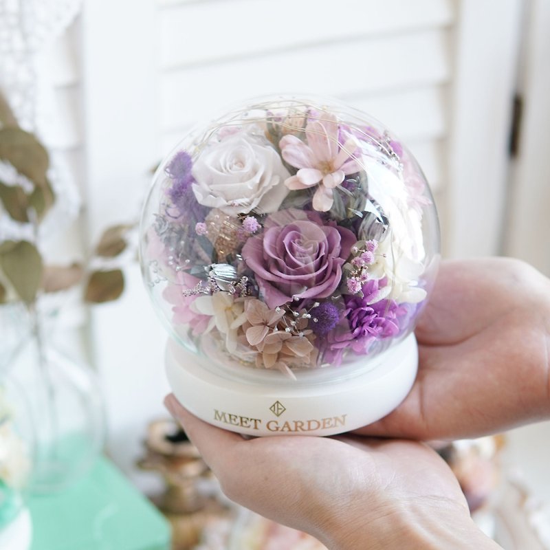 Lavender Purple Rose Preserved Flower LED Crystal Ball - ของวางตกแต่ง - แก้ว สีม่วง