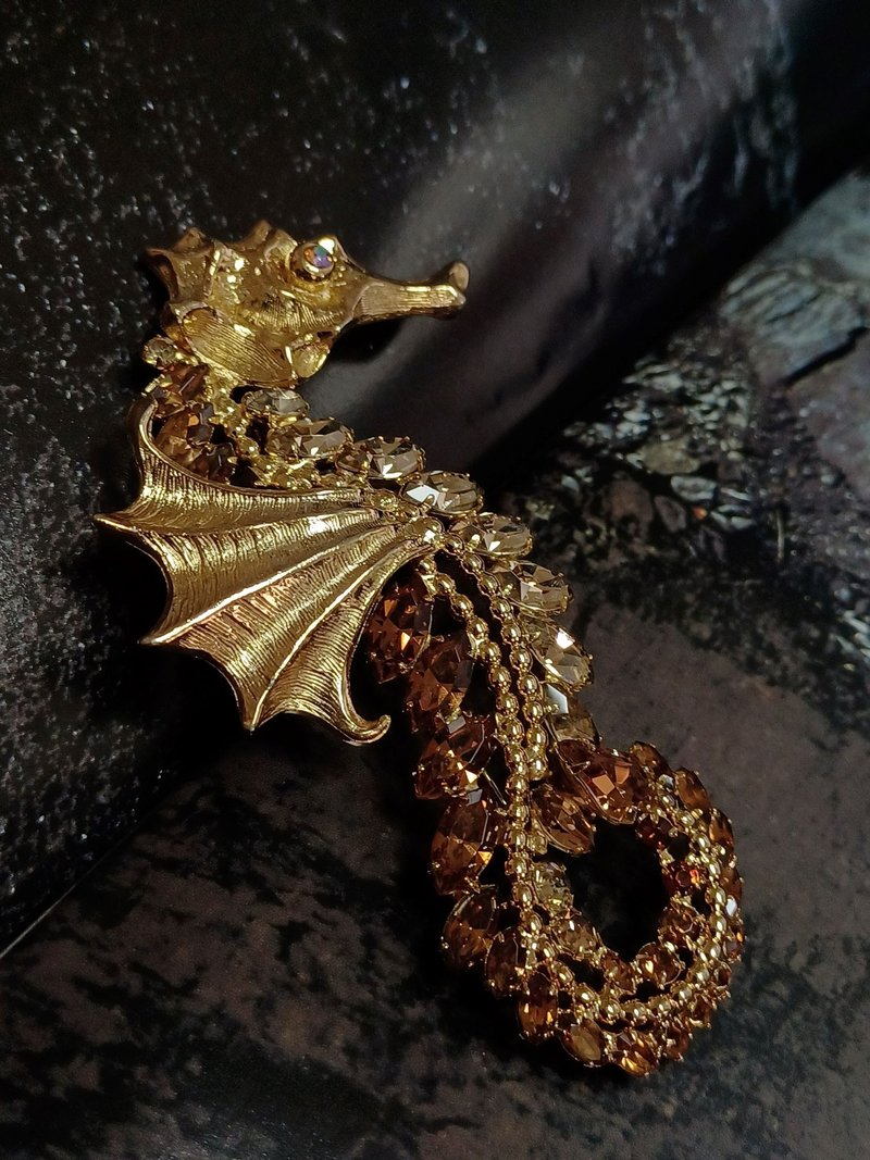 vintage jewelry 古董典雅NAPIER 海馬胸針 別針 - 胸針 - 其他金屬 
