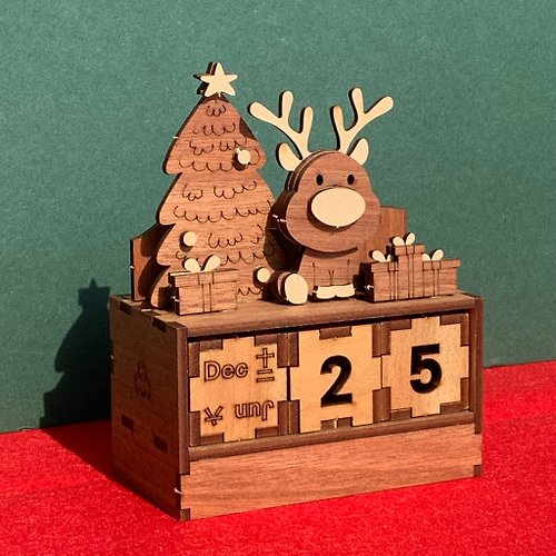 卷木森活館 畢業禮物【手作DIY】麋鹿造型 萬年曆 日曆 可動 骰子
