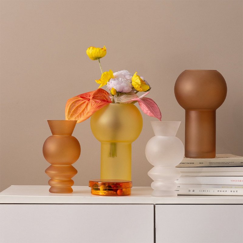 Colored matte glass vase, flower holder, pen holder, flower arrangement, dried flowers, floral art, home accessories, gifts - เซรามิก - แก้ว 