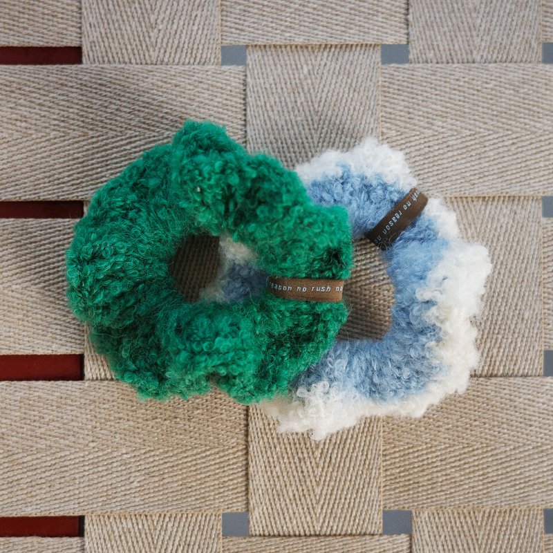 no rush 捲捲毛手工針織髮圈兩件組 - 髮夾/髮圈 - 其他人造纖維 多色