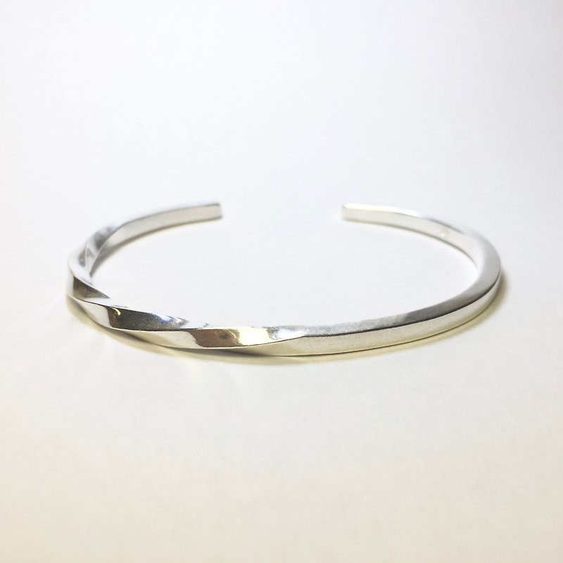 Accompanying 925 sterling silver fine version bracelet - Bracelets - Other Metals Silver