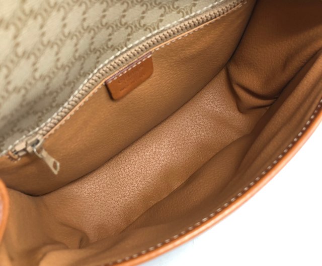 極 美品 セリーヌ マカダム ブラゾン レザー ショルダーバッグ ポシェット CELINE セリーヌ マカダム ブラゾン型押し フロントベルト PVC