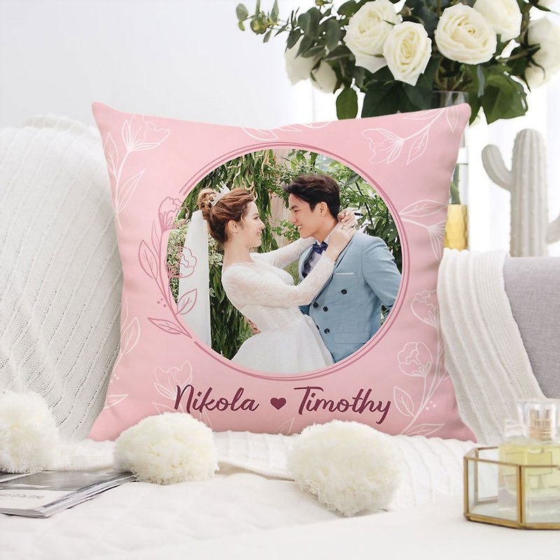 Customized pillow with pictures - elegant style - text can be added - enhance the clarity of photos - หมอน - ผ้าฝ้าย/ผ้าลินิน ขาว