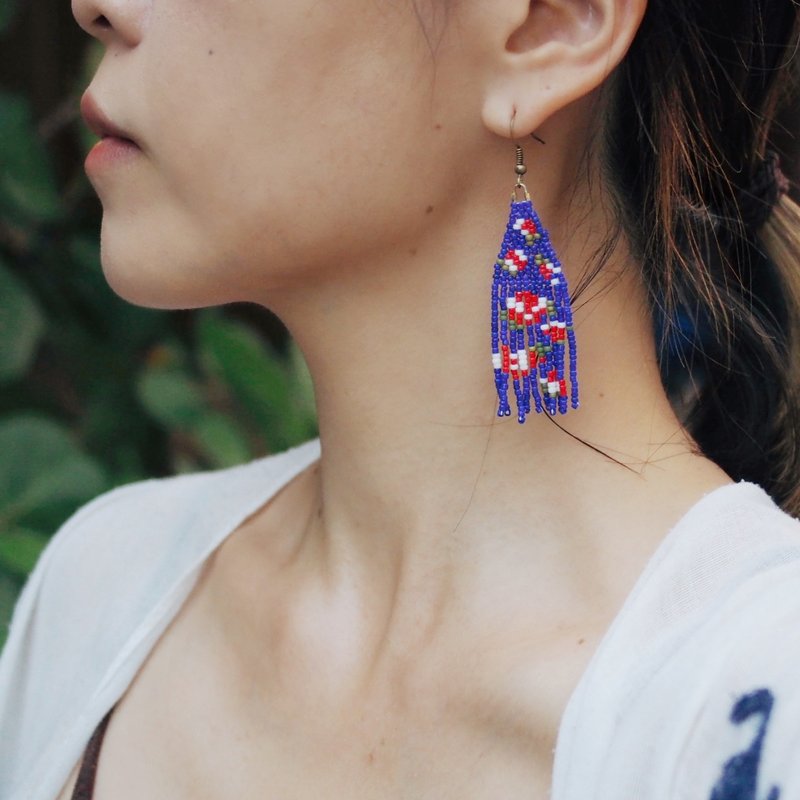 Beaded Earrings | Taiwanese Floral Cloth Series | Gifts - ต่างหู - วัสดุอื่นๆ สีน้ำเงิน