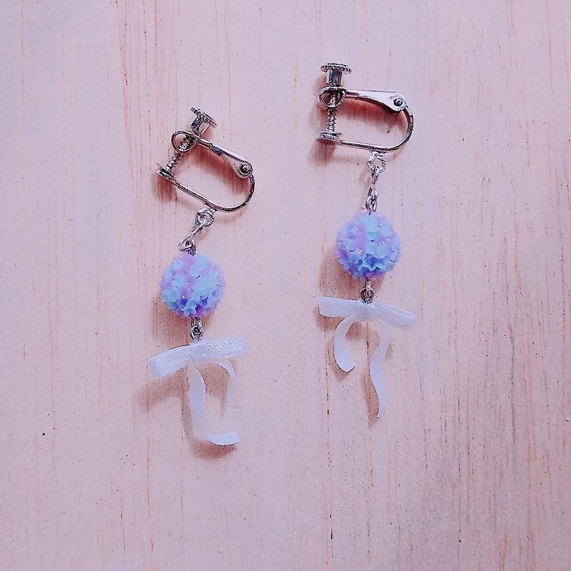 [exclusive custom] blue purple hydrangea bow sterling silver earrings - Earrings & Clip-ons - Clay Multicolor