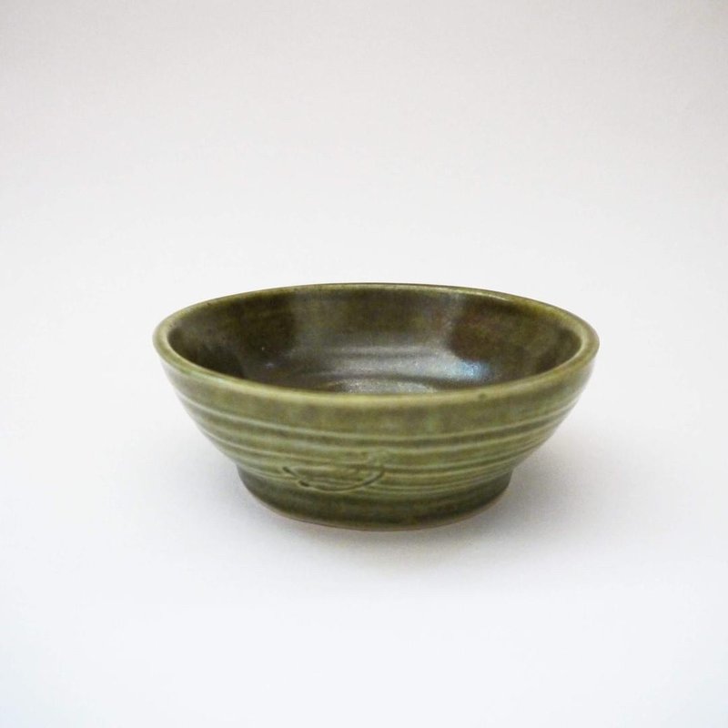 【物喜工作室】茄子墨綠碗 - 花瓶/花器 - 陶 綠色