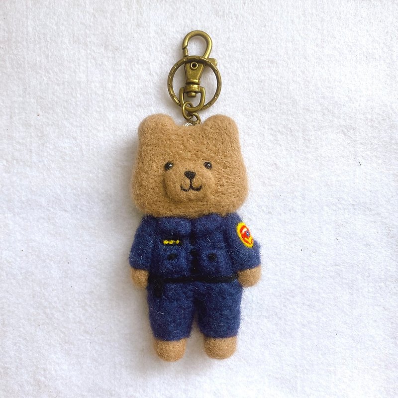 林檎小熊穿警察制服  羊毛氈鑰匙圈 - 鑰匙圈/鑰匙包 - 羊毛 