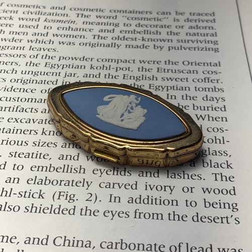 Vintage box’s 老件盒子 Vintage 英國Stratton Wedgewood浮雕藍色 飾品盒