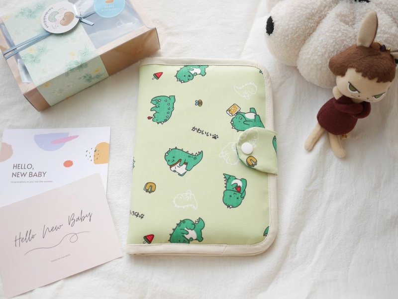 Baby manual cover, mother manual cover, book cover can hold two manuals, cute dinosaur style - Other - Cotton & Hemp Green