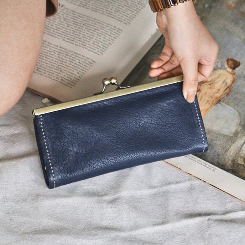 Big capacity hand made clutch wallet with clasp lambskin Blue