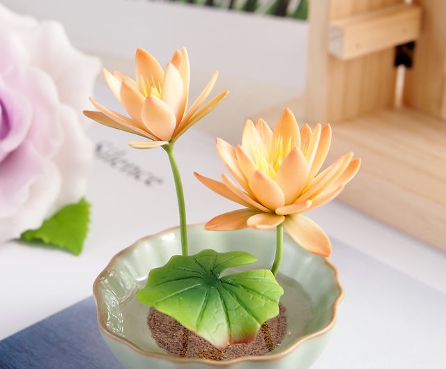 Cold Porcelain Clay/Clay Floral Art-Water Lily Small Potted Plant/Gift -  Shop liyen-diy Plants - Pinkoi