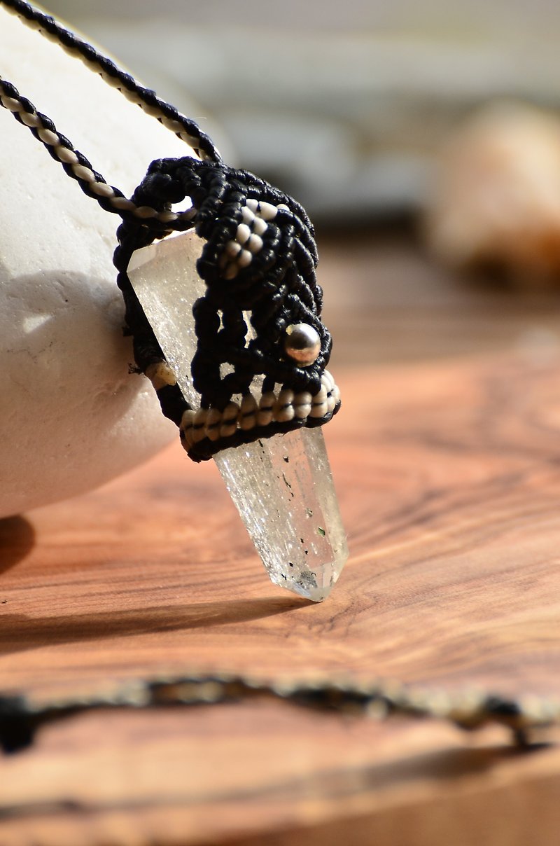 white crystal pendant - สร้อยคอ - เครื่องเพชรพลอย ขาว