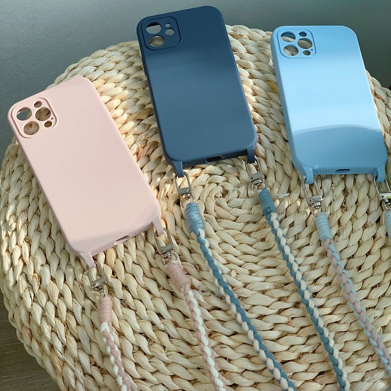 Phone case with strap - เคส/ซองมือถือ - ซิลิคอน หลากหลายสี