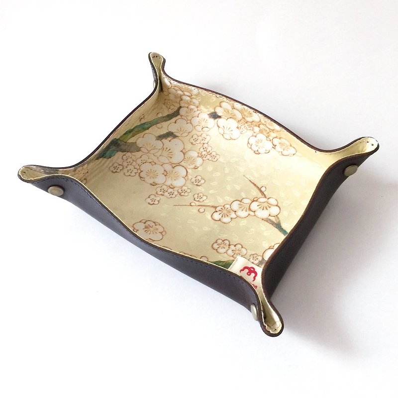 Tanned Leather tray with Japanese Traditional Pattern, Kimono - Storage - Genuine Leather Brown