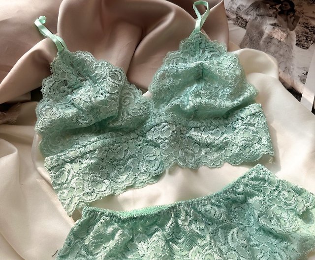 Set (bra + panties) mint green - Shop brababa-lace Women's