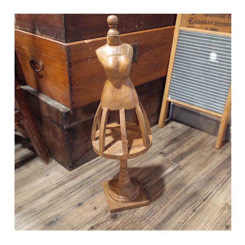 老件.早期歐洲進口手工榫接木頭人台.小模特兒擺件.飾品展示架 - 其他 - 木頭 