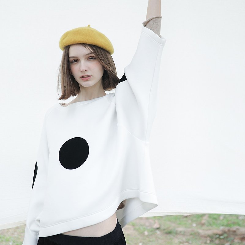 Black and white dot air cotton top - imakokoni - เสื้อยืดผู้หญิง - ผ้าฝ้าย/ผ้าลินิน ขาว