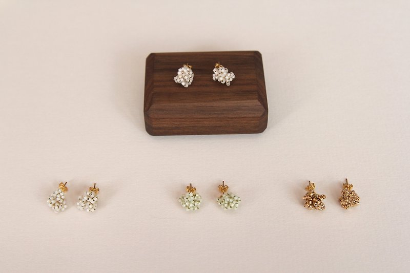 Floral Earrings , Flower Earrings , Artificial Flower Earrings , Jewellery  - ต่างหู - งานปัก สึชมพู