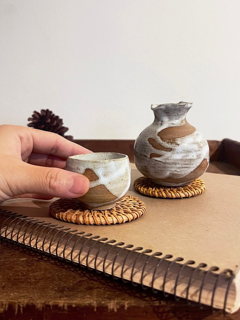 流白 德利酒器組 清酒壺與酒杯一入 | 陶器皿 - 酒杯/酒器 - 陶 白色