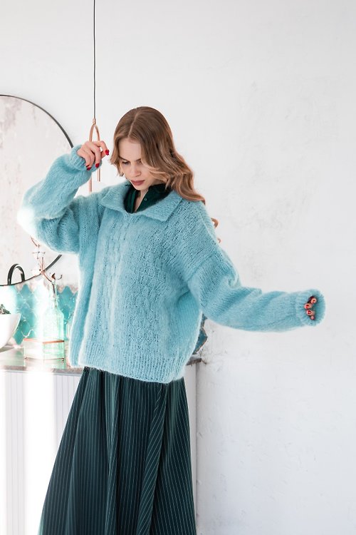 Knittessa Mint Oversize Jumper Sweater. Hand Knitted from mohair and wool yarn.