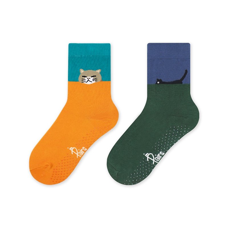 【in Pairs】一半更可愛・貓咪 | 童襪 中筒襪 防滑點點 止滑 - 襪子 - 棉．麻 多色