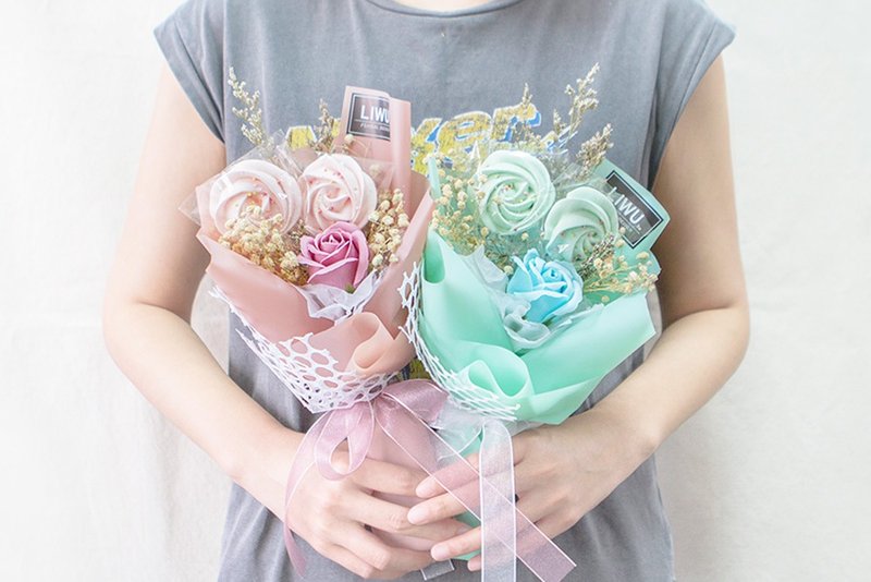 玫瑰馬林糖乾燥花束CO004(2色可挑) 情人節 生日 畢業 紀念日 - 蛋糕/甜點 - 新鮮食材 多色