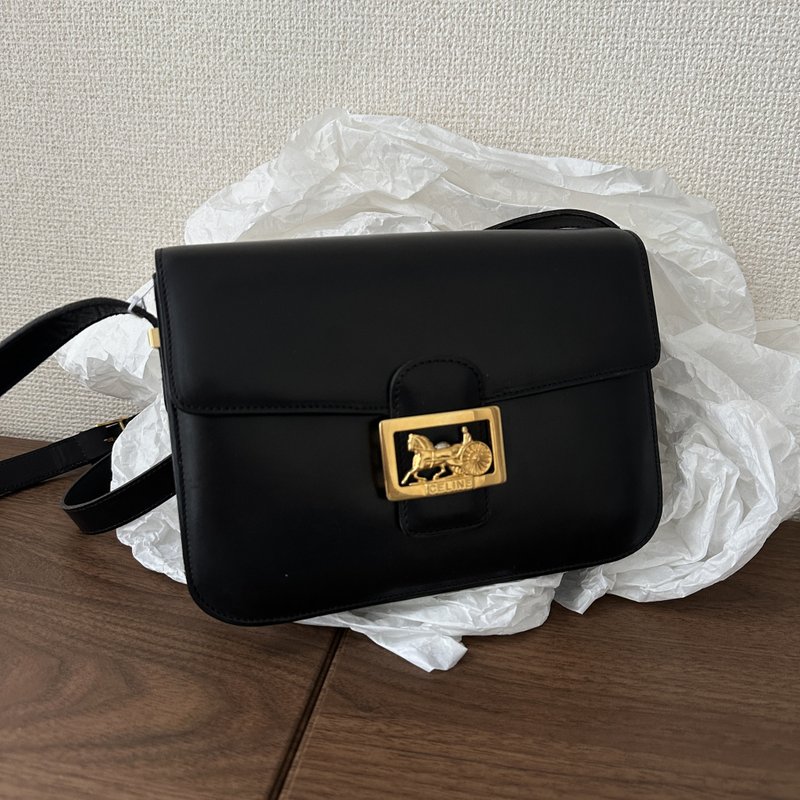 CELINE 塞琳 馬車扣 小型斜背包 - 側背包/斜背包 - 真皮 黑色