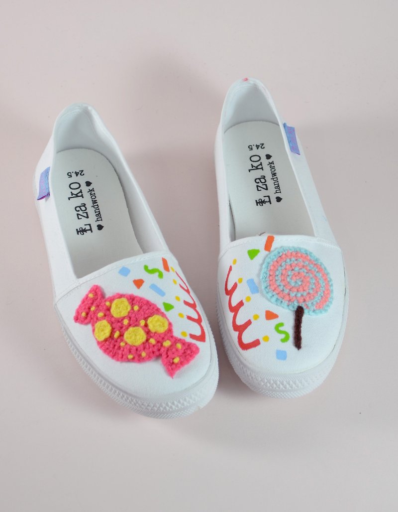 White cotton canvas hand made shoes candy (no weave) - รองเท้าลำลองผู้หญิง - วัสดุอื่นๆ 
