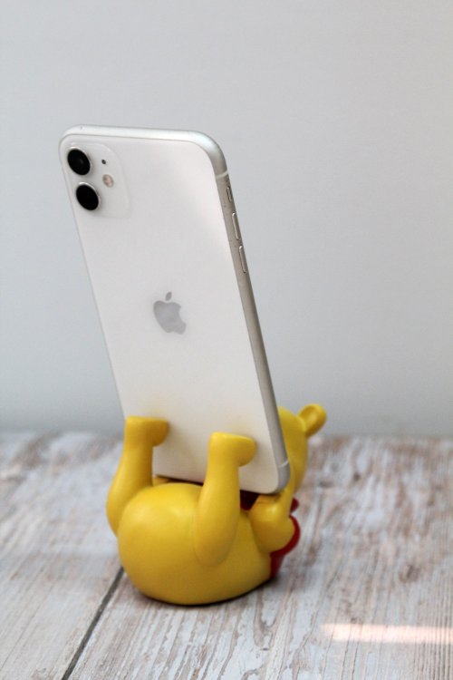 Japan Disney & Magnets co-designed Winnie the Pooh series mobile phone  holder/mobile holder