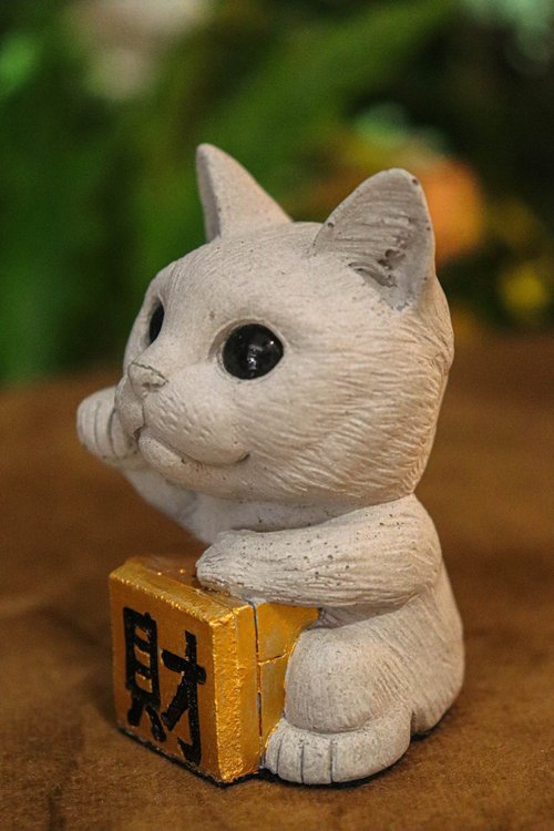 あけぼのMUSE ミニ招き猫置物 - ショップ shumusefeather 置物 - Pinkoi