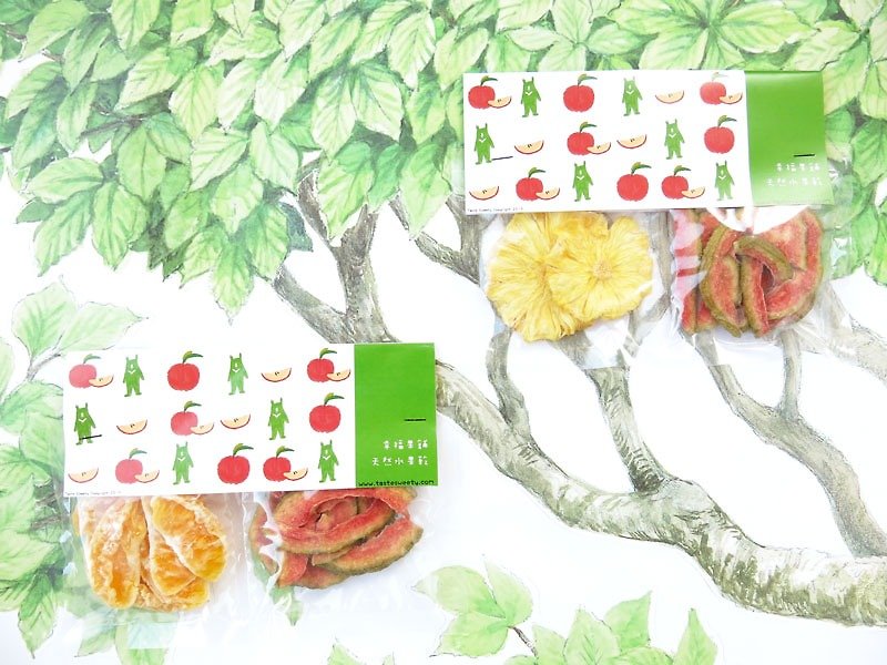 Happy fruit shop - apple bear fruit dry double enjoyment package (2 groups) - ผลไม้อบแห้ง - อาหารสด สีเขียว