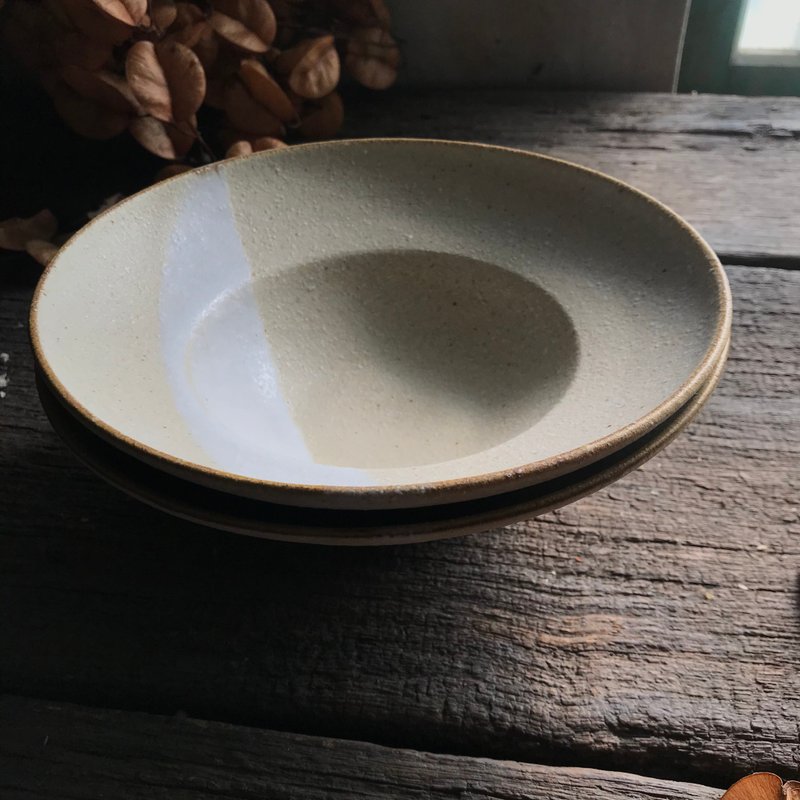 燕麥色深皿_兩入組 - 碗 - 陶 卡其色