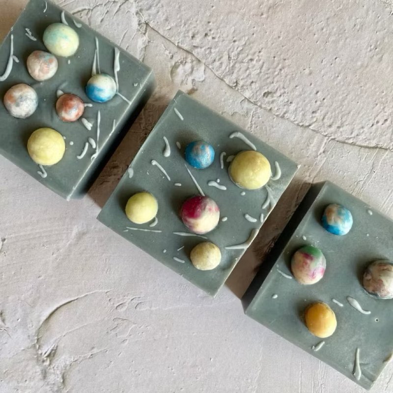 適合所有肌膚 經典沐浴潔面配方 - 肥皂/手工皂 - 其他材質 多色