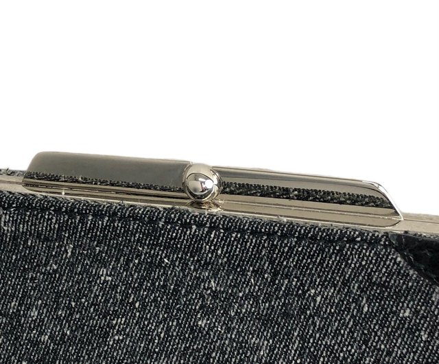 美品●ロエベ　ハンドバッグ　ロゴ型押し　シルバー金具　カーフレザー　黒　ポーチ付 日本直送 名牌中古包 】LOEWE ロエベ キャンバス がま口