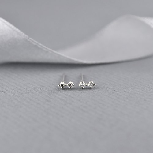 GreenRock Jewelry 細小雙CZ石針式耳環 925純銀