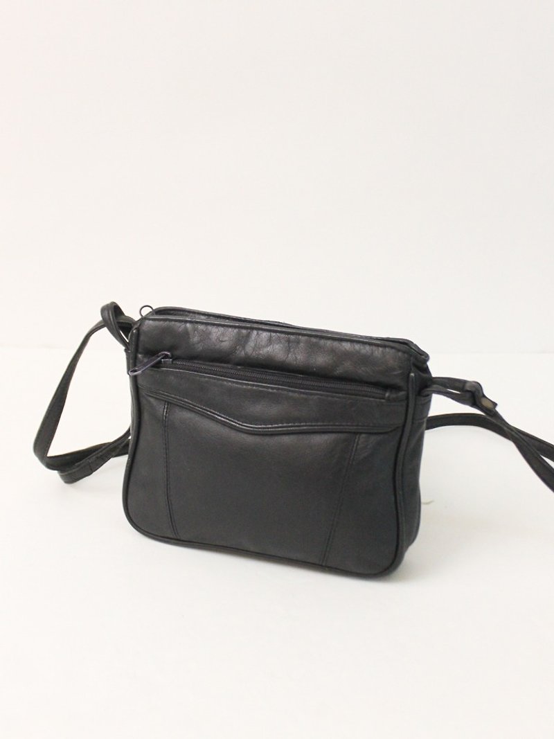 Vintage European 80s black minimalist out side back antique bag European Vintage Bag - Messenger Bags & Sling Bags - Faux Leather Black
